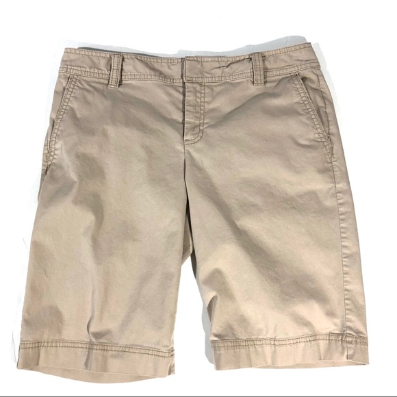 Caslon Pants - Caslon Beige Mid Rise Stretch Bermuda Shorts